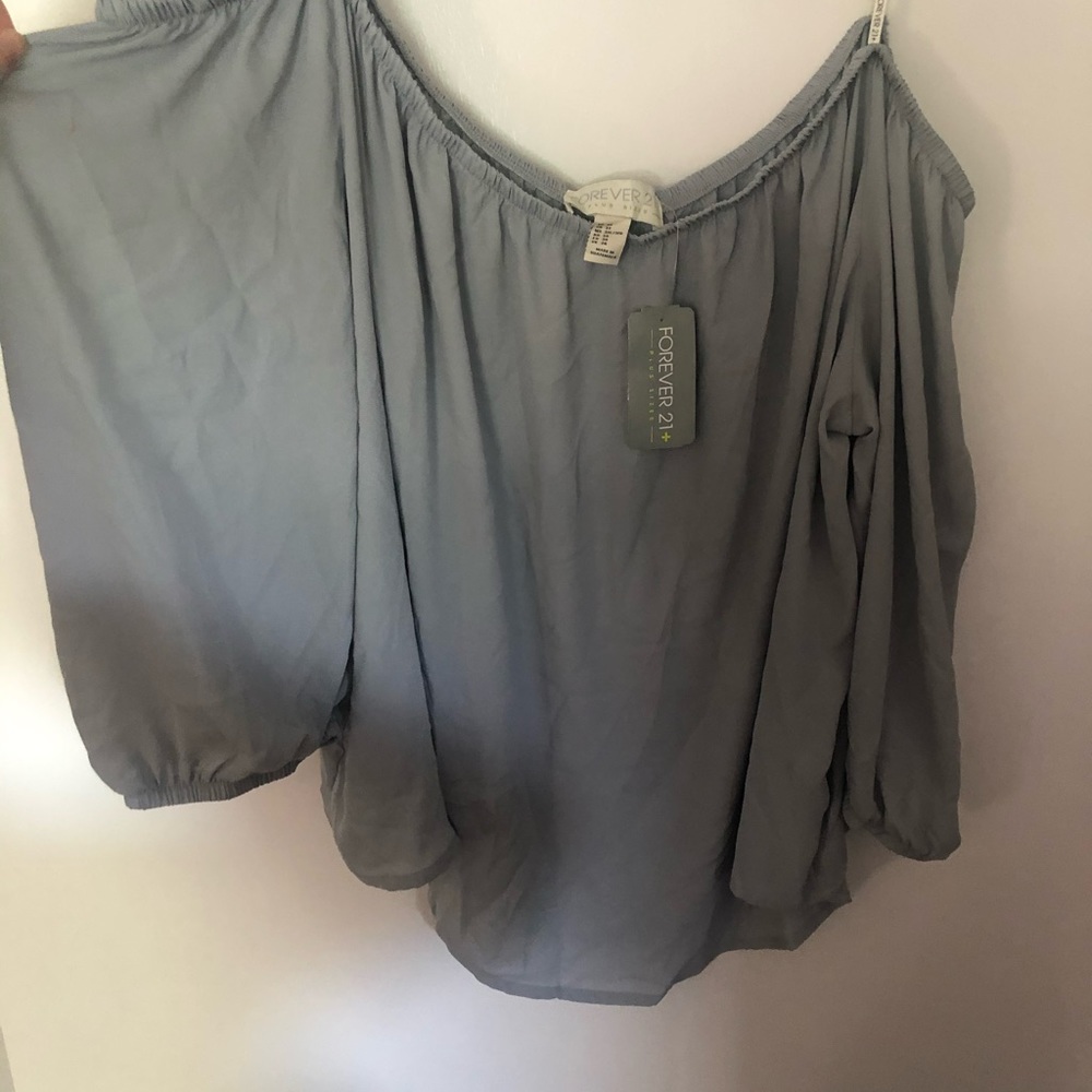 NWT Forever 21+ off the shoulder crop top
